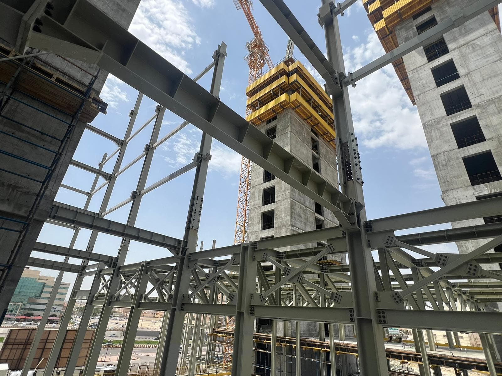 مجمع اعمال وفندق راديسون بلو - صورة 5