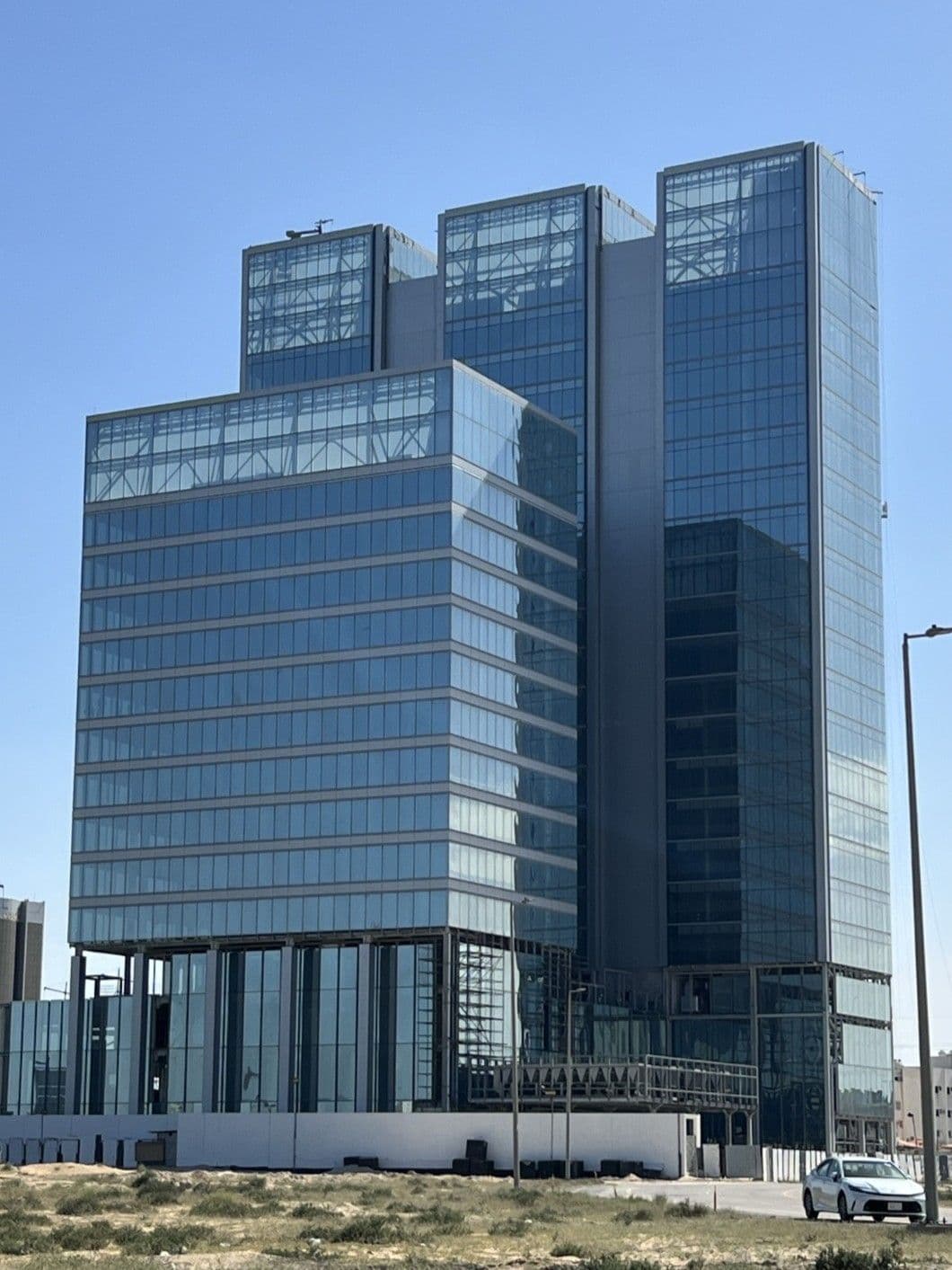 مجمع اعمال وفندق راديسون بلو - صورة 4